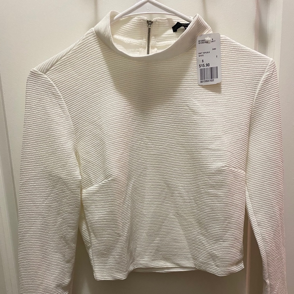 Long sleeve top